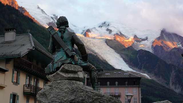 Chamonix statue de Michel Gabriel Paccard