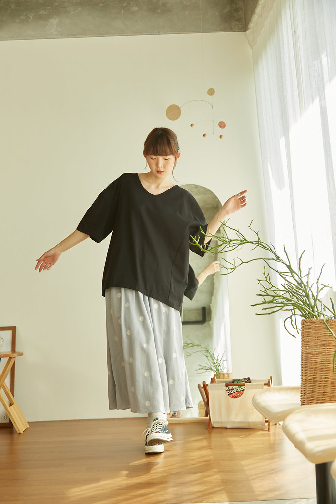 Cotton & Hemp Women's Tops Black - Linen Oversize Short Sleeve T-Shirt - Black Color