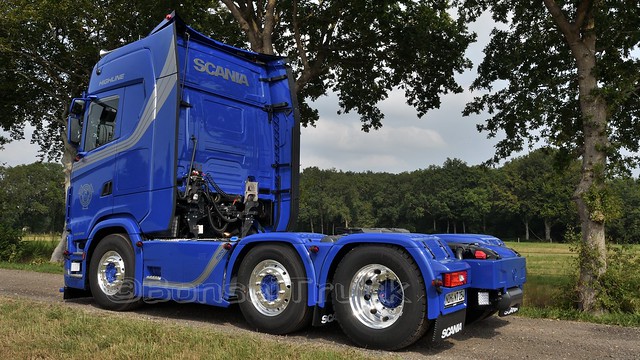 D - M.N. Transporte >Frugt & Grønt Ekspressen< Scania NG 500 S >Blue Fighter<