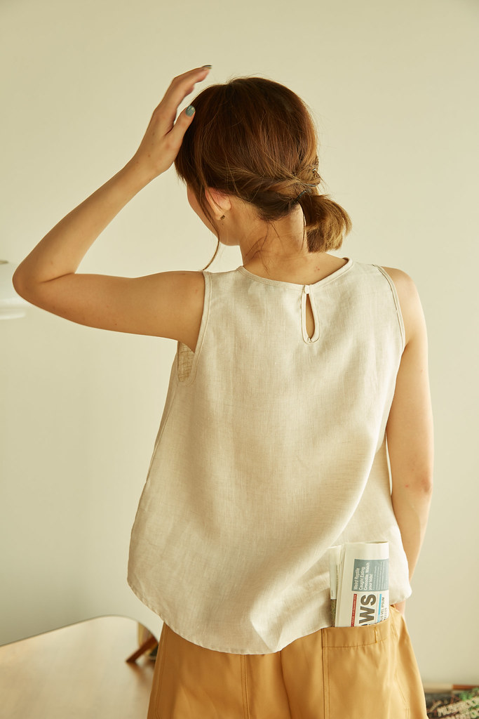 Linen Women's Tops Khaki - Cropped TANK TOP - Natural Color