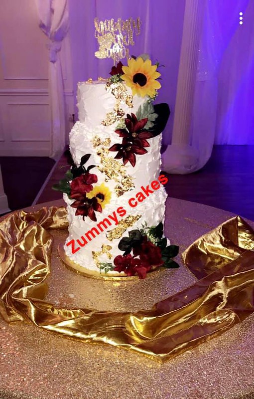 Cake by Zummy's Cakes