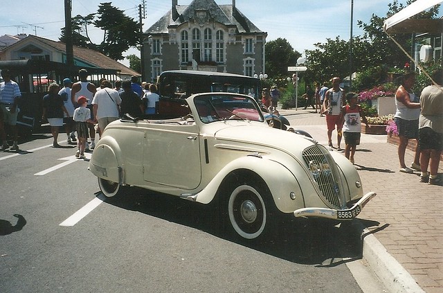 Peugeot 202 cabriolet 1938-39