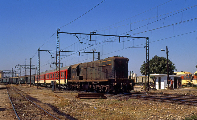 ONCF DA 314 rangeert in Fes (MA), 1993.