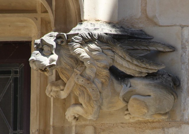 Lion ailé-  Hôtel Lallemant - Bourges