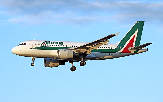 Nov 26 2020 lhr  Alitalia EI-IMP