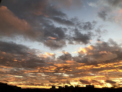 washingtondc districtofcolumbia nov2020 sunset sky georgetown cloud rosslyn arlington virginia