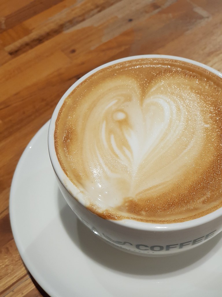 拿鐵咖啡 Latte rm$13 @ Coffea Coffee SS2