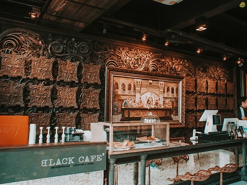 ฺBLACK CAFE - คาเฟ่รัษฏา เมืองภูเก็ต