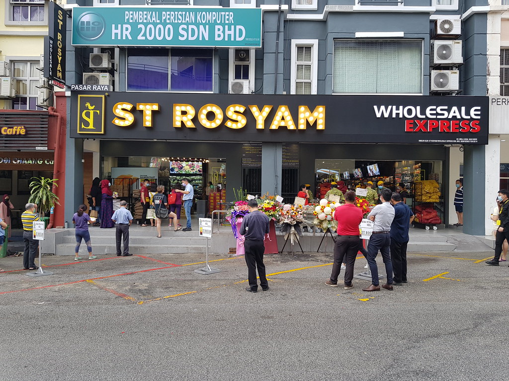 @ ST Rosyam Wholesale Express (Taipan) USJ10