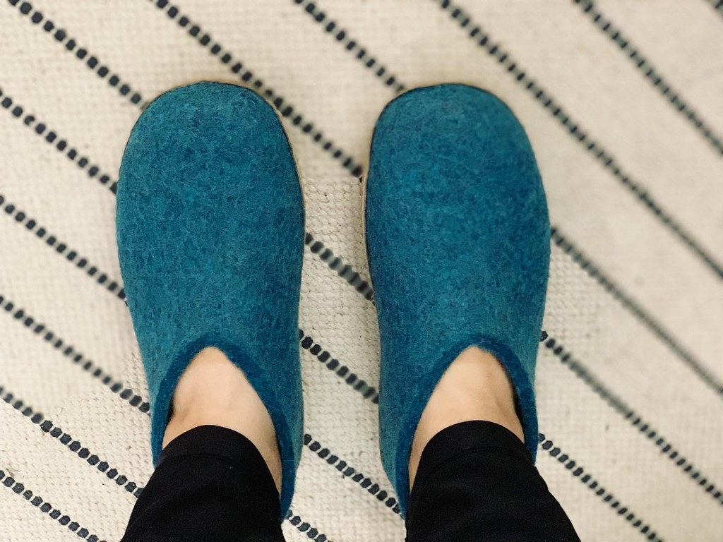 New favorite slippers from Glerups in petrol blue
