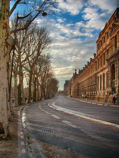 Rita Crane Photography: A Winter Afternoon by the Louvre / Paris / Quai Francois Mitterand / La Grande Gallerie du Louvre