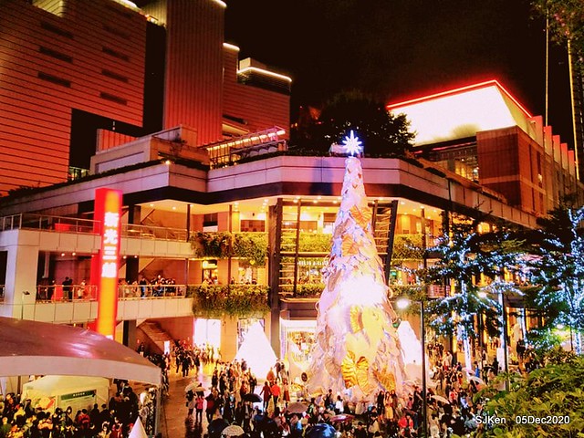 Christmas street night scene at Taipei Department stores area, Taipei, Taiwan, SJKen, Dec 5, 2020.