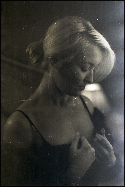 Leica iiig Portrait  (Underexposed expired film)