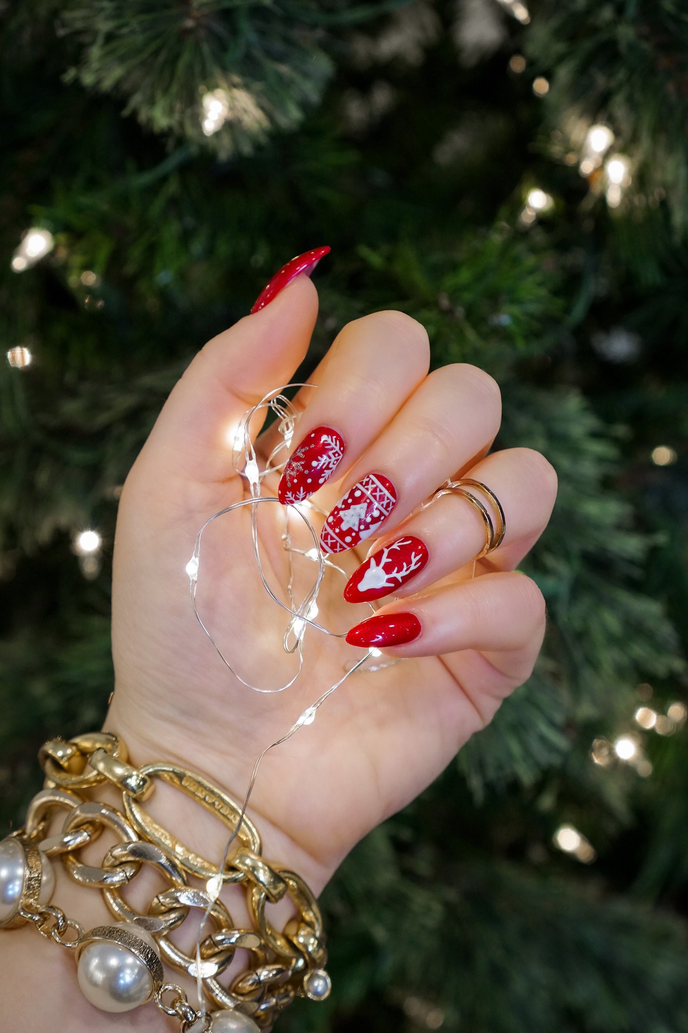 Red Christmas Sweater Holiday Nail Art