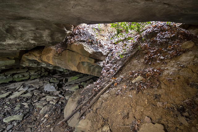 Snyders Playground Cave, Putnam County, Tennessee