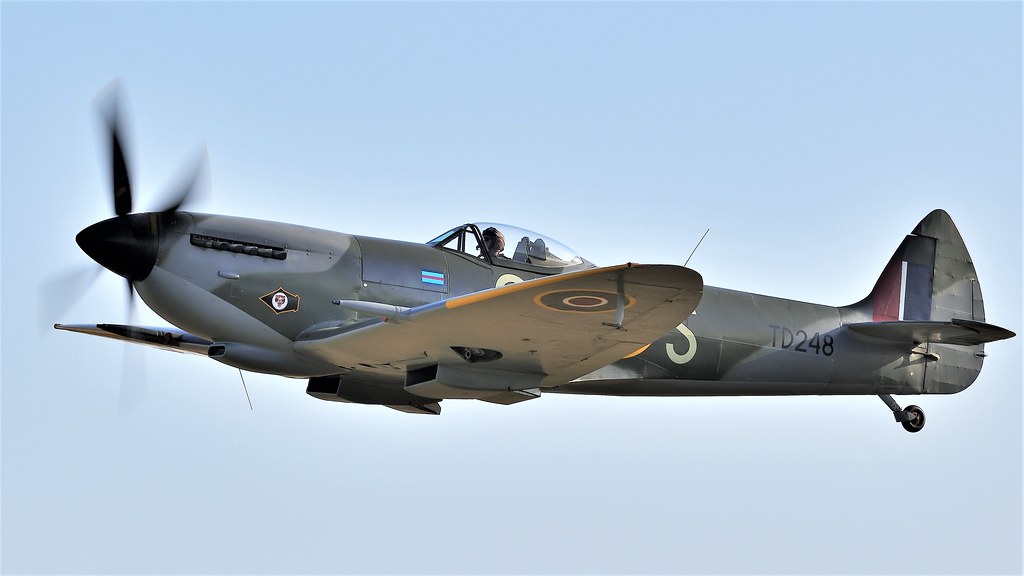 RAF Supermarine Spitfire LFXVIe G-OXVI TD248 CR-S