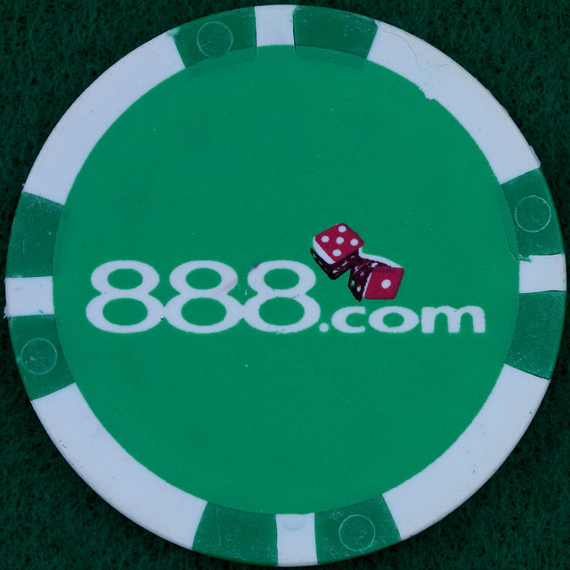 888.com green