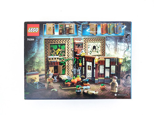 LEGO Harry Potter Hogwarts Moments: Herbology Class (76384)