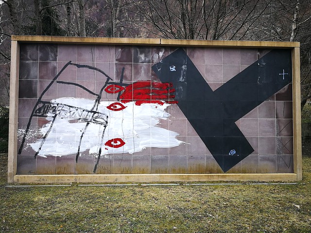 Antoni Tapies, Mural, 2004