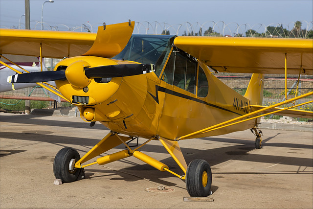 Piper PA-18-150 Super Cub - 02
