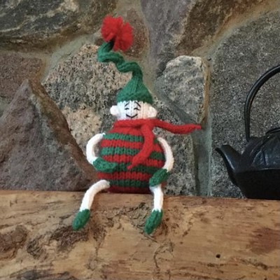 Debbie (debsnubs) knit this super cute Tiny Elf by Susan B. Anderson from part of an advent calendar she won!