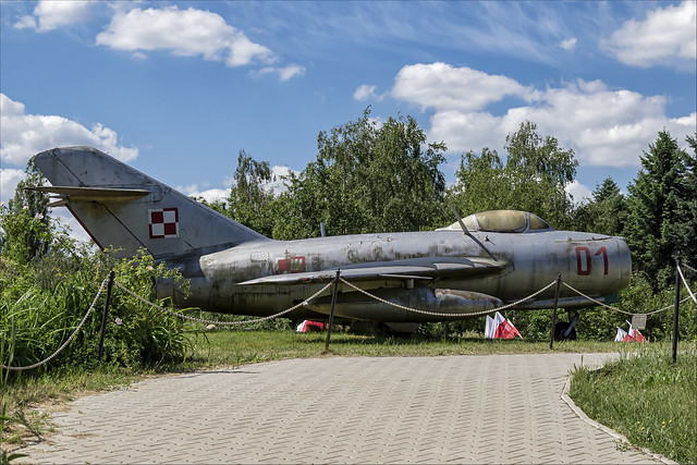 Mikoyan-Gurevich MiG-15 - 02