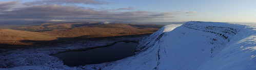 wales mountains breconbeacons landscape winter panorama