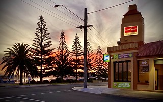 Central Hotel at Lakes Entrance in Victoria.