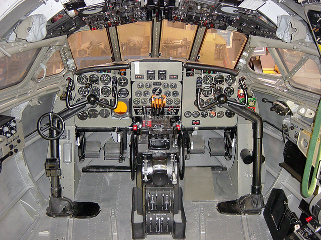 Comet Mk. 4C Cockpit