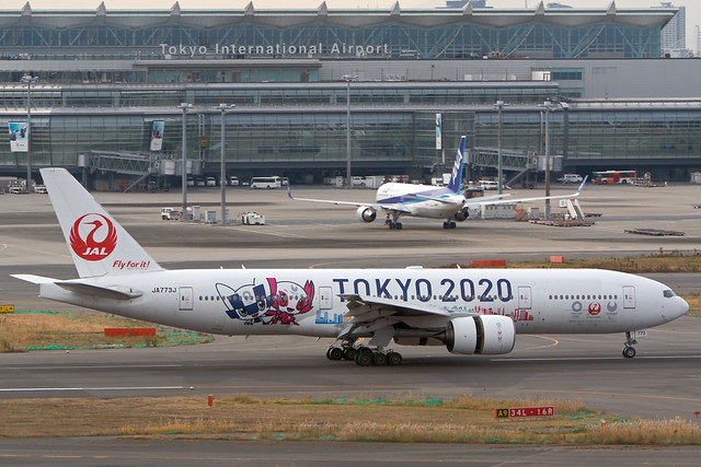 Boeing 777-246, JA773J, Japan Airlines