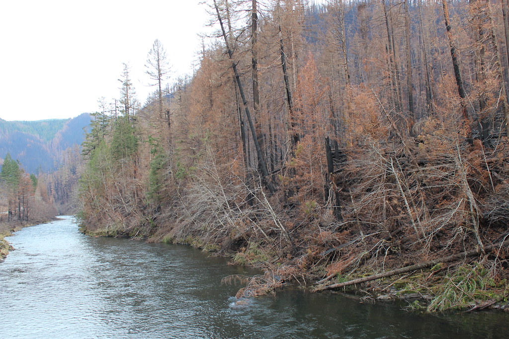 Clackamas River