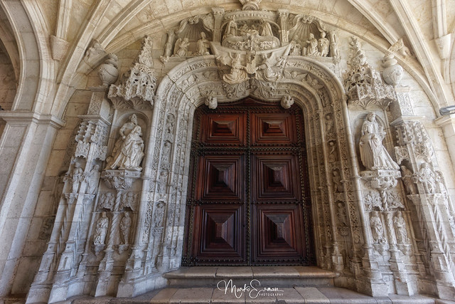 Jerónimos Monastery entrance