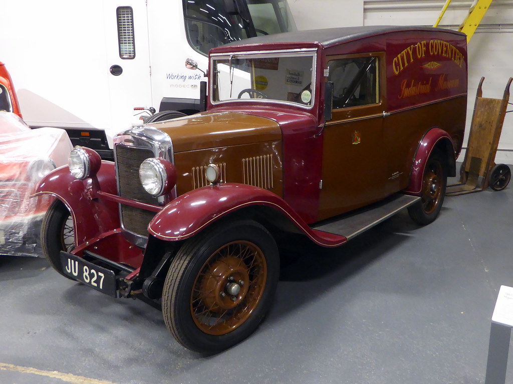 JU 827 - 1932 Singer Ten Van - Coventry Transport Museum 30Oct20