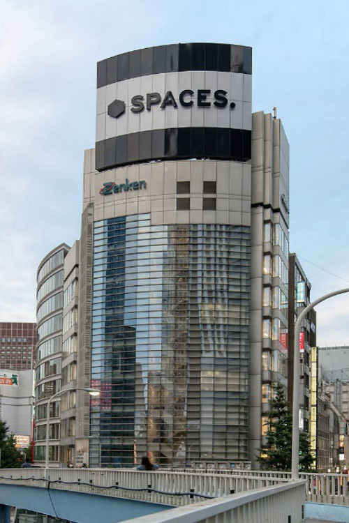 Spaces新宿