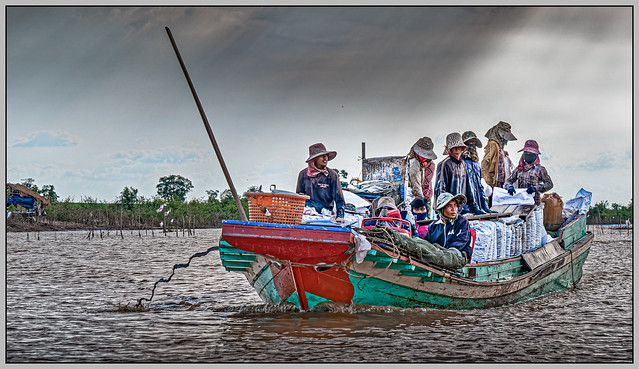 Heavy duty boat on Tonlé Sap Sea, Cambodia