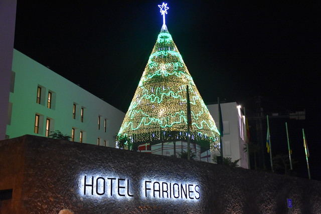 Encendido navideño del Hotel Fariones