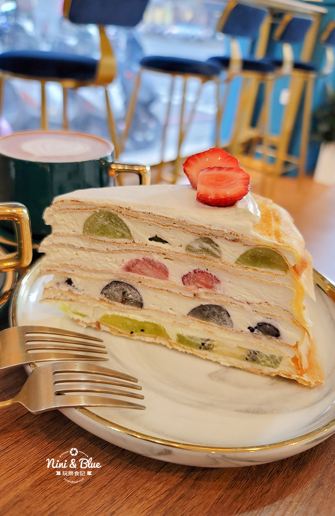 香緹果子咖啡 台中千層蛋糕12
