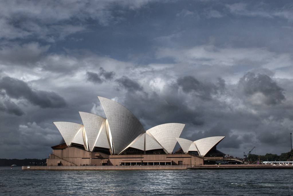 sydney-opera-house-a-masterpiece-of-architecture-the-sydn-flickr