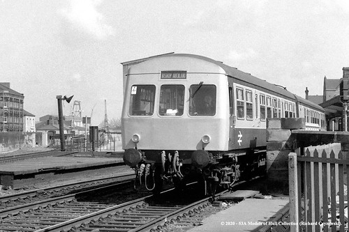 britishrail metropolitancammell class101 dmu diesel passenger countydurham train railway locomotive railroad middlesbrough
