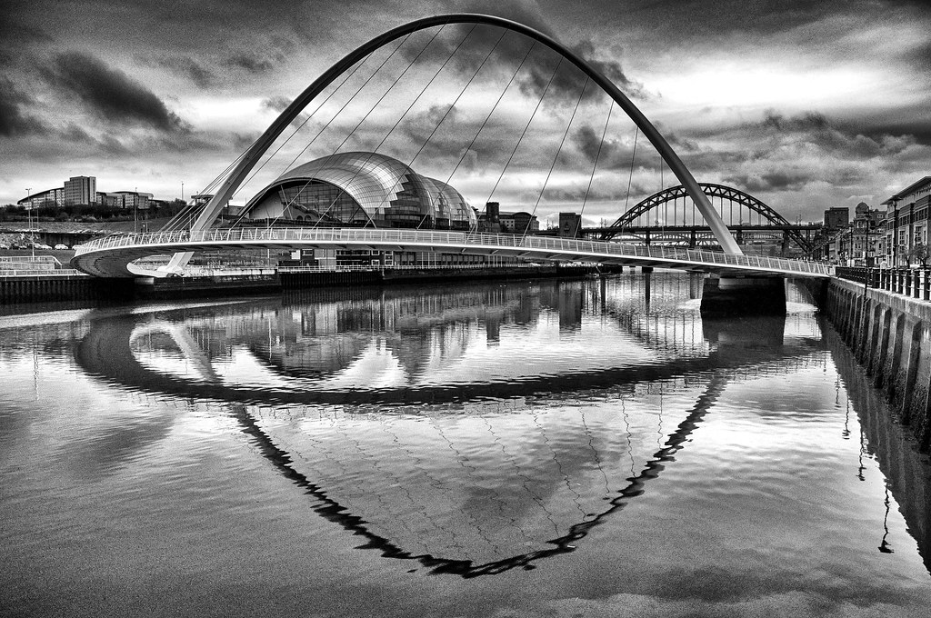 Millennium Bridge Gateshead.