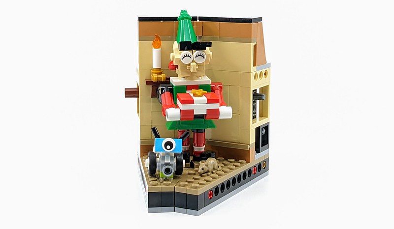 LEGO 2020 Holiday Gift