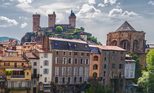 Foix - L'Abbatiale et le château