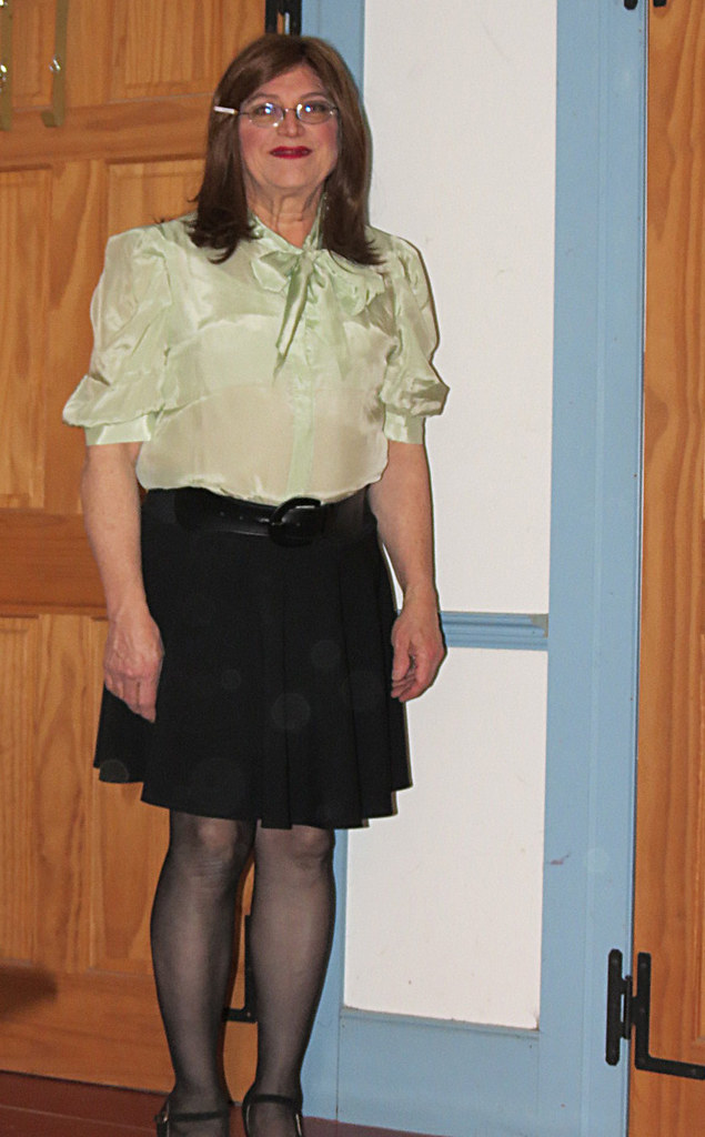 Love this skirt and blouse combination | Margaret Cook | Flickr