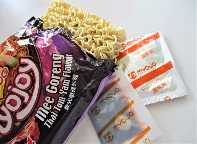Myojoy noodles and sachets