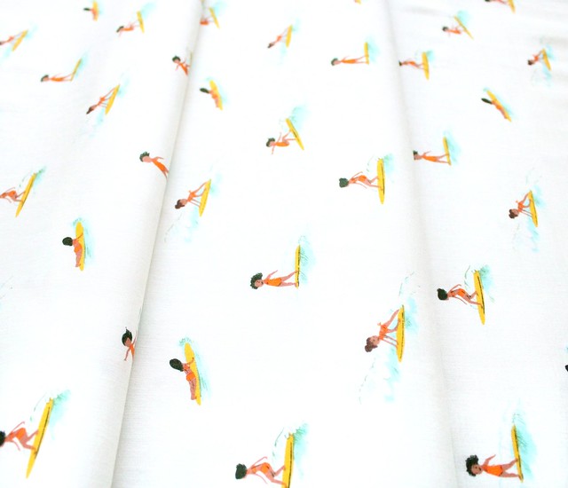 Windham Fabrics Malibu 52146-5 Tiny Surfers Cream
