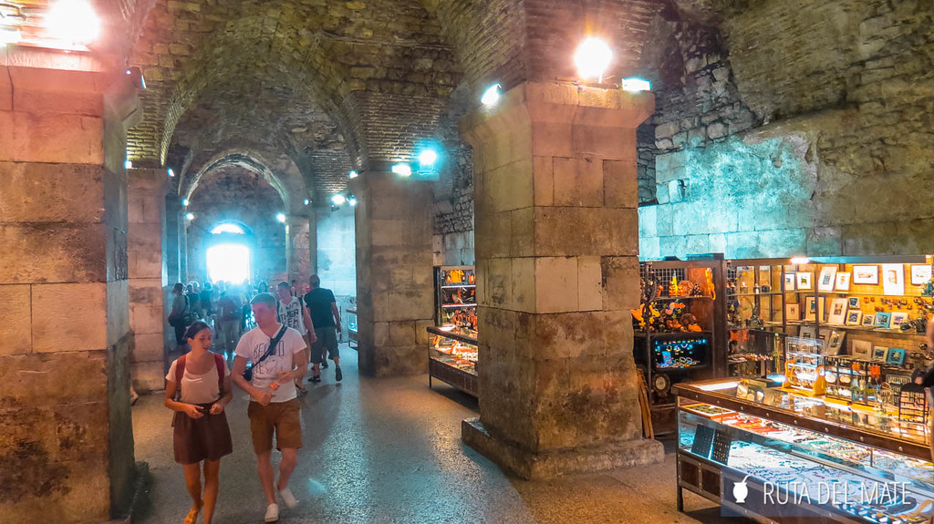 Underground Galleries in Diocletian Palace