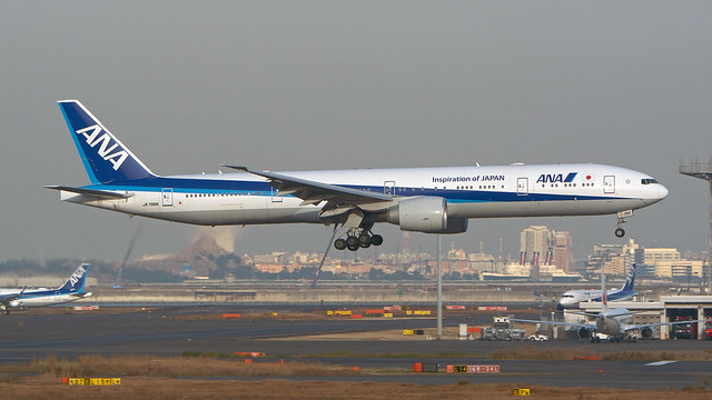 Boeing 777-381/ER, JA788A, All Nippon Airways