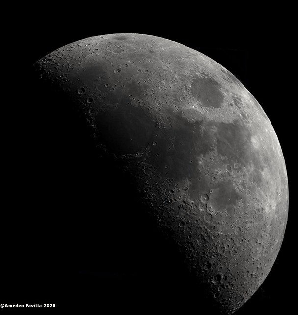 First Quarter Moon during the night of Jupiter-Saturn conjuction