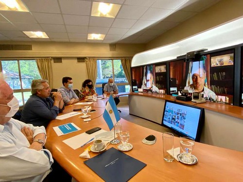 2020-12-26 PRENSA: Uñac participó de la reunión con el presidente Fernández por la campaña de vacunación contra el COVID-19