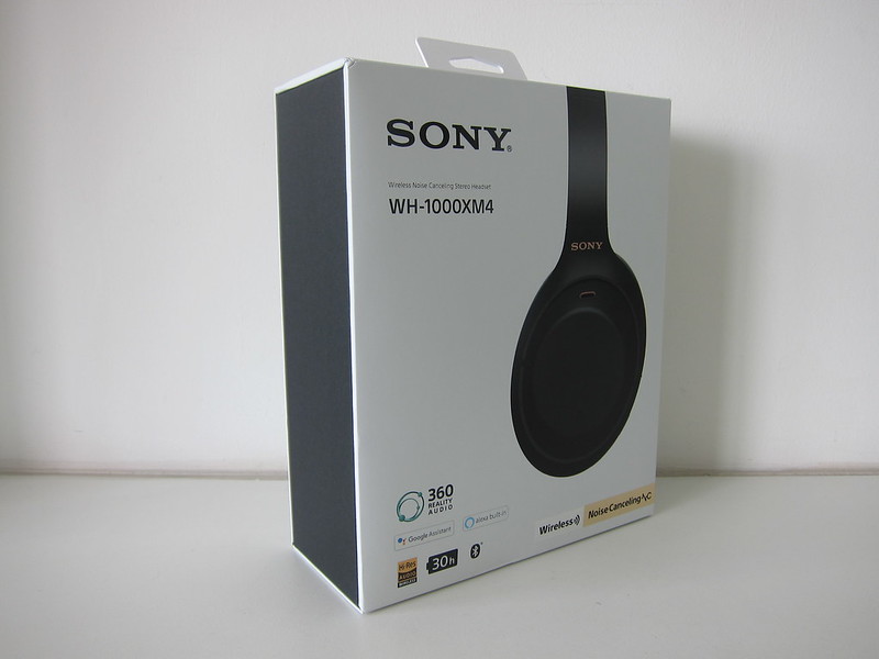 Sony WH-1000XM4 - Box